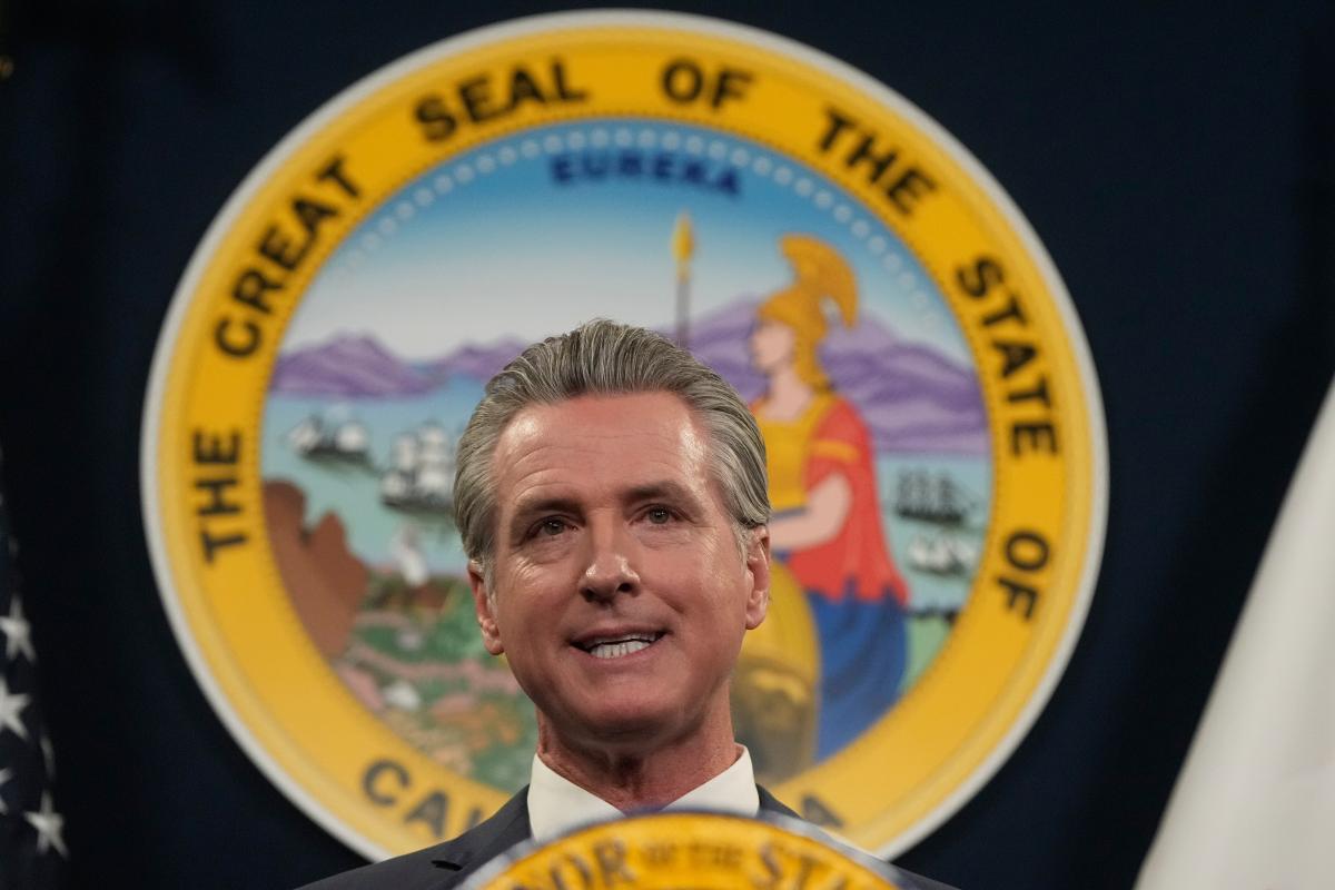 California workers sue Newsom over return-to-office mandate