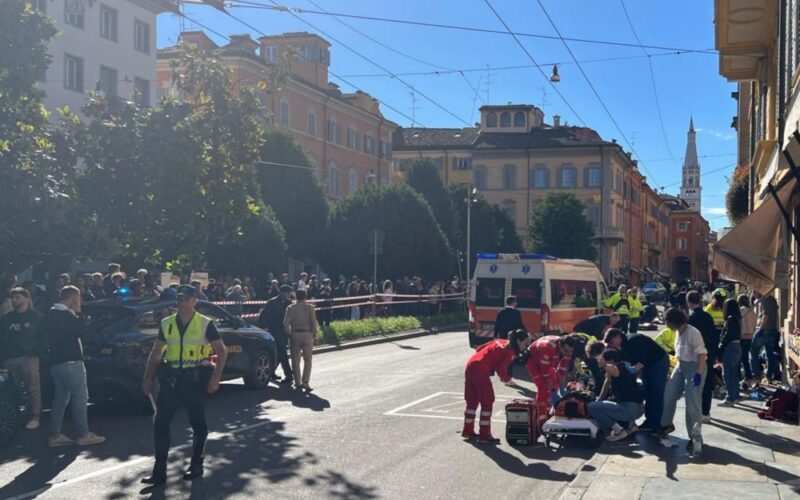 Italy Debates Revoking Citizenship for Migrant Criminals