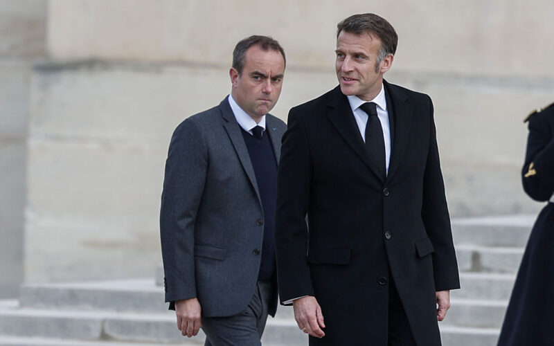 IMF Warns France to Cut Spending, Tighten Finances