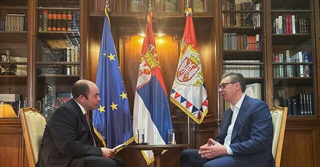 Serbian President: Trump Most Popular U.S. Leader in Serbia