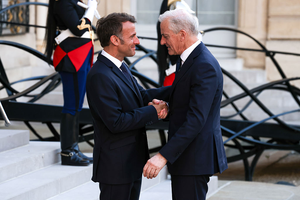 Norway Joins France’s Nuclear Umbrella in Defense Pact
