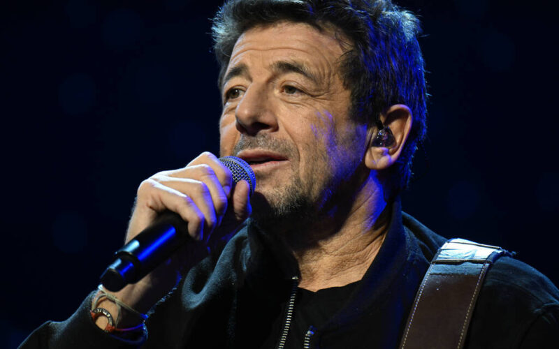 Patrick Bruel Show Disrupted by Feminist Activists