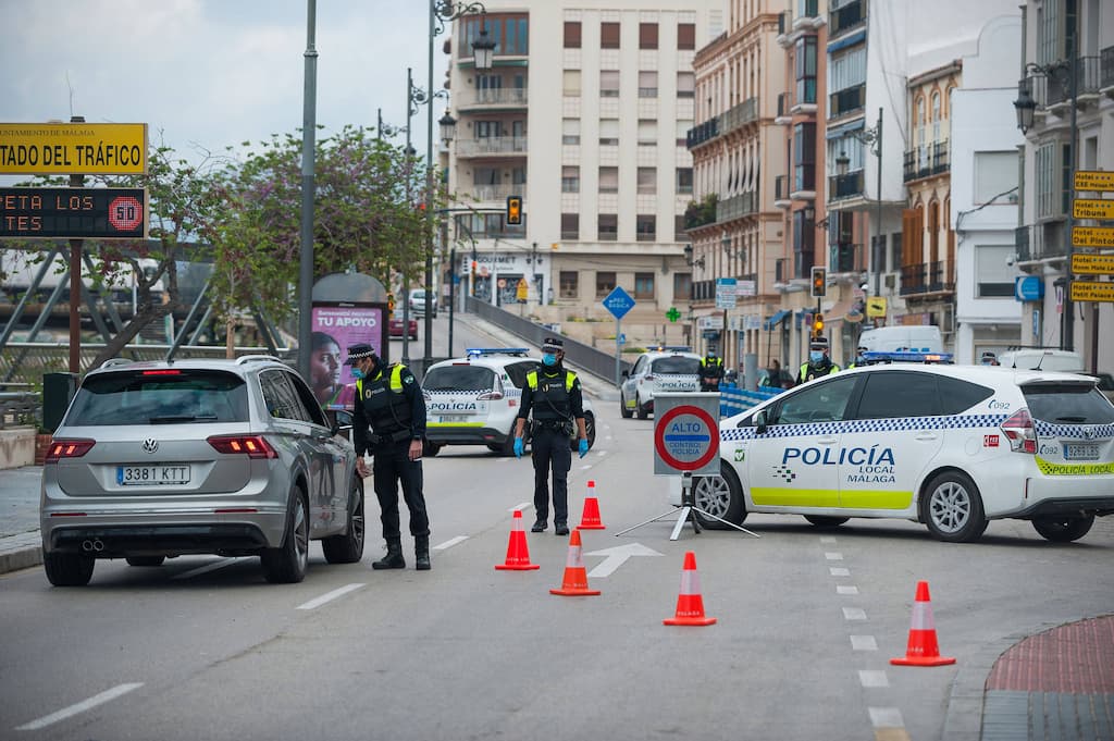 Spain: Police Dismantle Vast Illegal Immigration Network Between Europe and Algeria