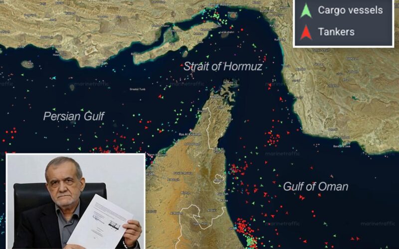 Three Saudi Supertankers Sail Through Hormuz After Iran Deal