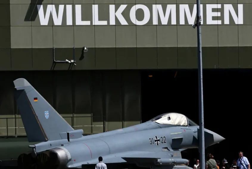 German Army Recruits Only 530 From 300,000 Applicants