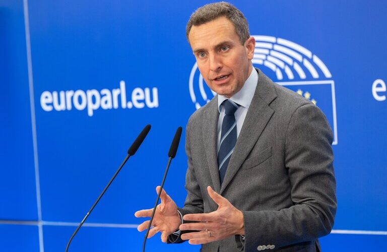 EU Democracy Shield Must Get Tougher on Russia: Tobé