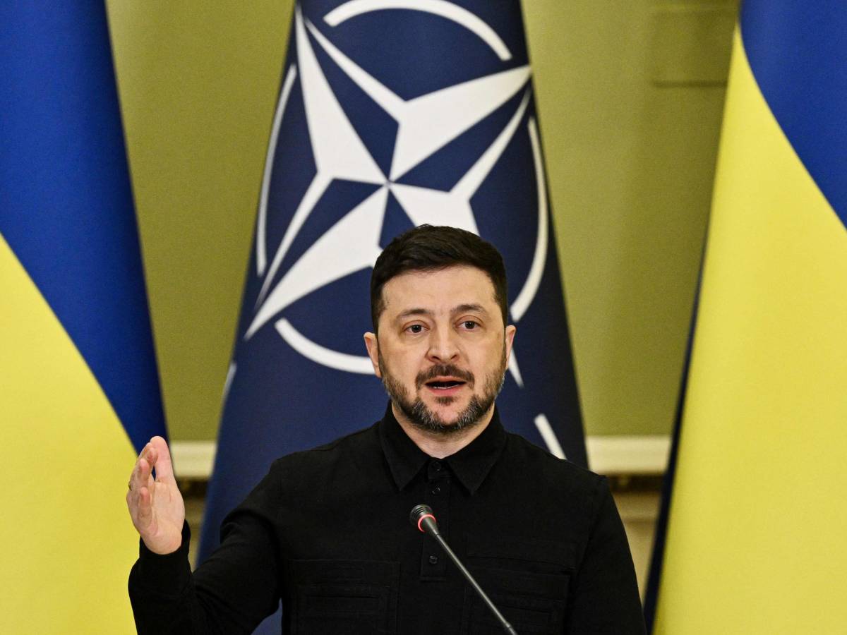 Zelensky Visits E3 Leaders While Meloni Skips EU Summit