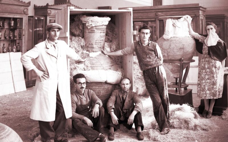 Young American Spies Rescued Greece’s Priceless Treasures