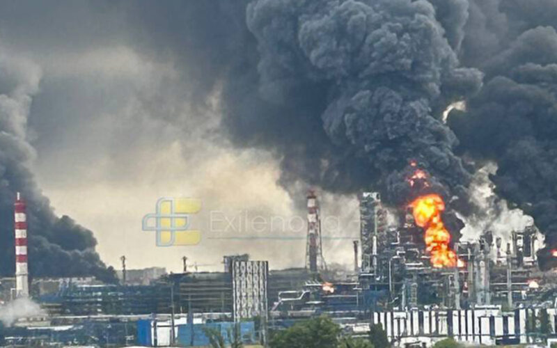 Major Drone Strikes Hit Moscow – Key Oil Refinery Ablaze