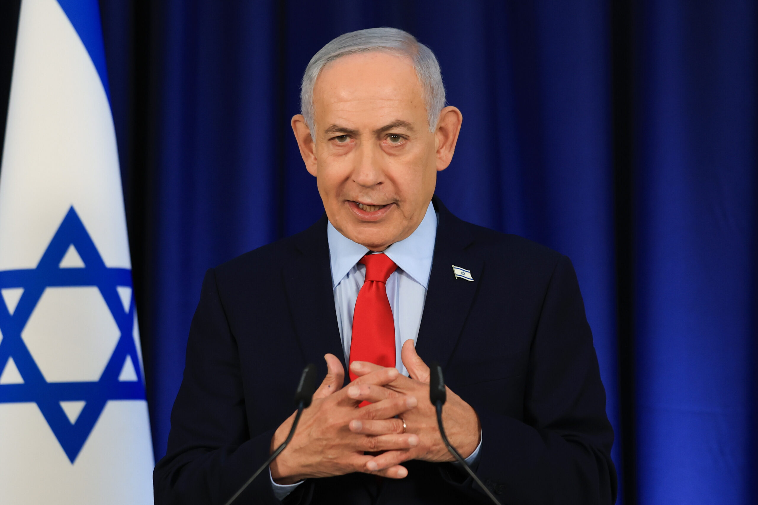 Israels Premier Benjamin Netanjahu setzte sich über die deutliche Ansage von US-Präsident Donald Trump hinweg.