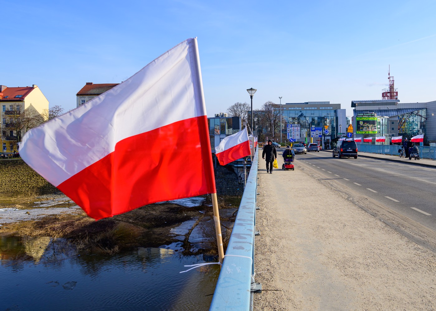 Latest figures prove: Even Poles now emigrating from Germany