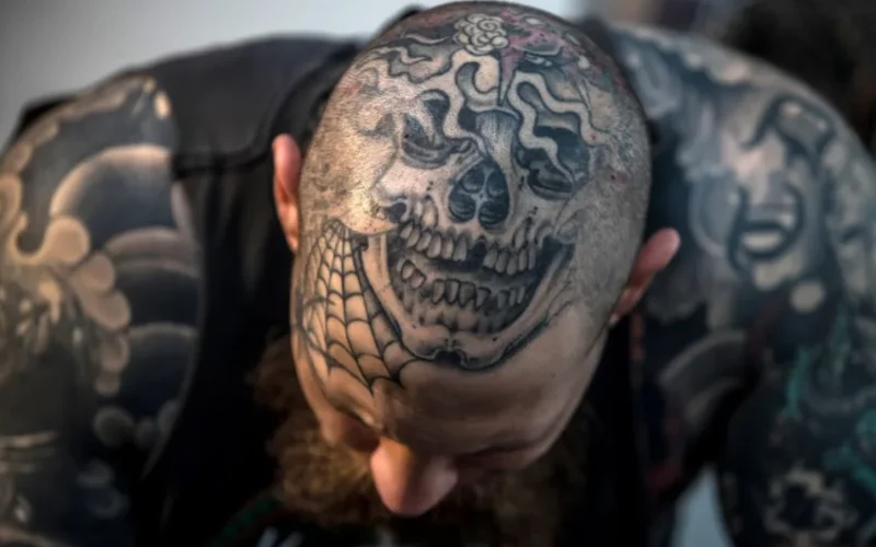 Berlin Greens Push to Allow Neck Tattoos for Police Officers