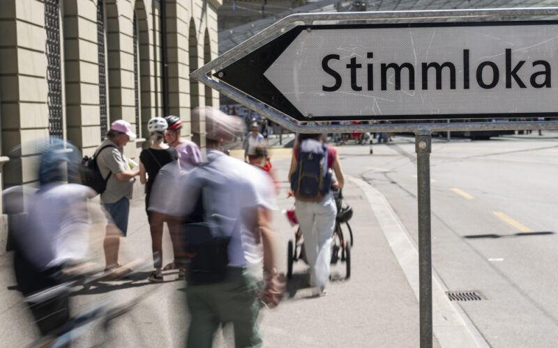 Swiss Voters Reject Migration Limit in Referendum