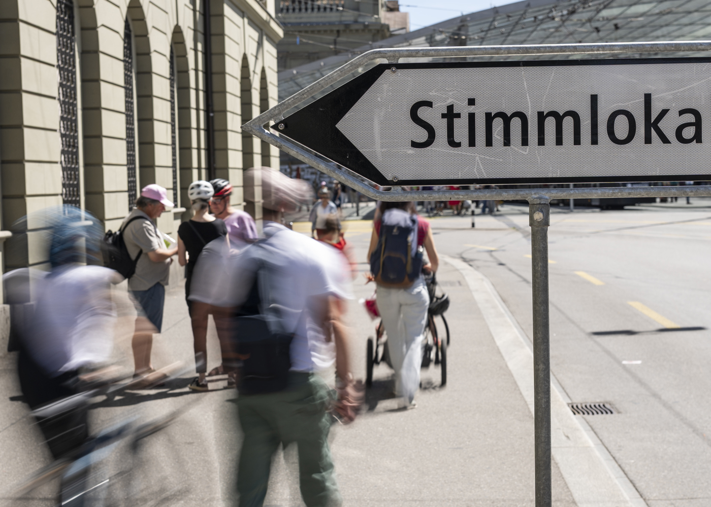 Swiss Voters Reject Migration Limit in Referendum