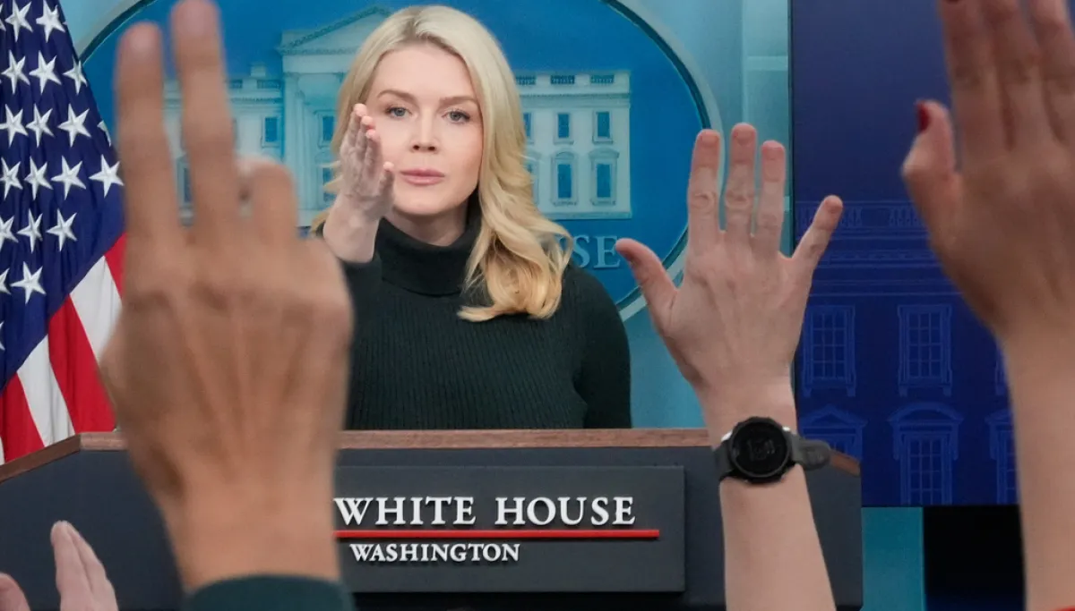 Leavitt Returns to White House at Critical Trump Moment