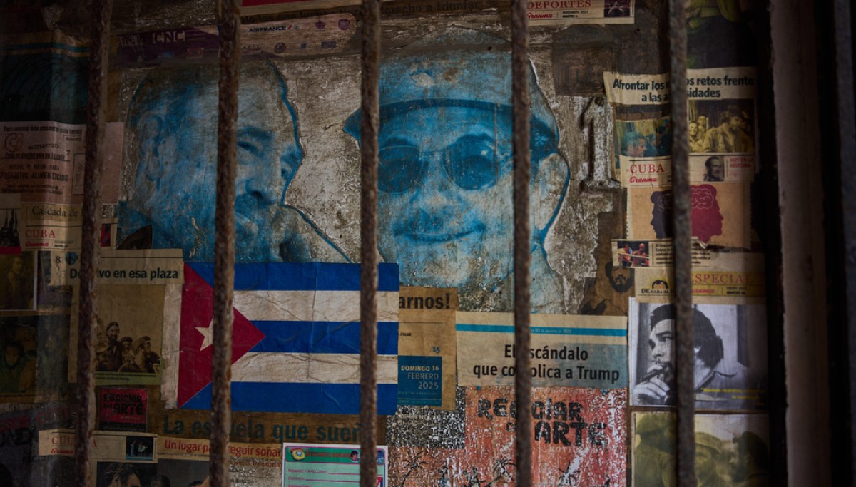 Pro-Cuba activists plan trip honoring Castro amid Trump pressure