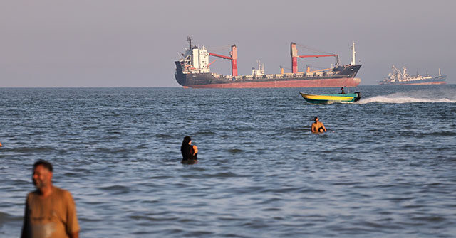 Iranian Oil Tankers Breach U.S. Blockade After Ceasefire Deal