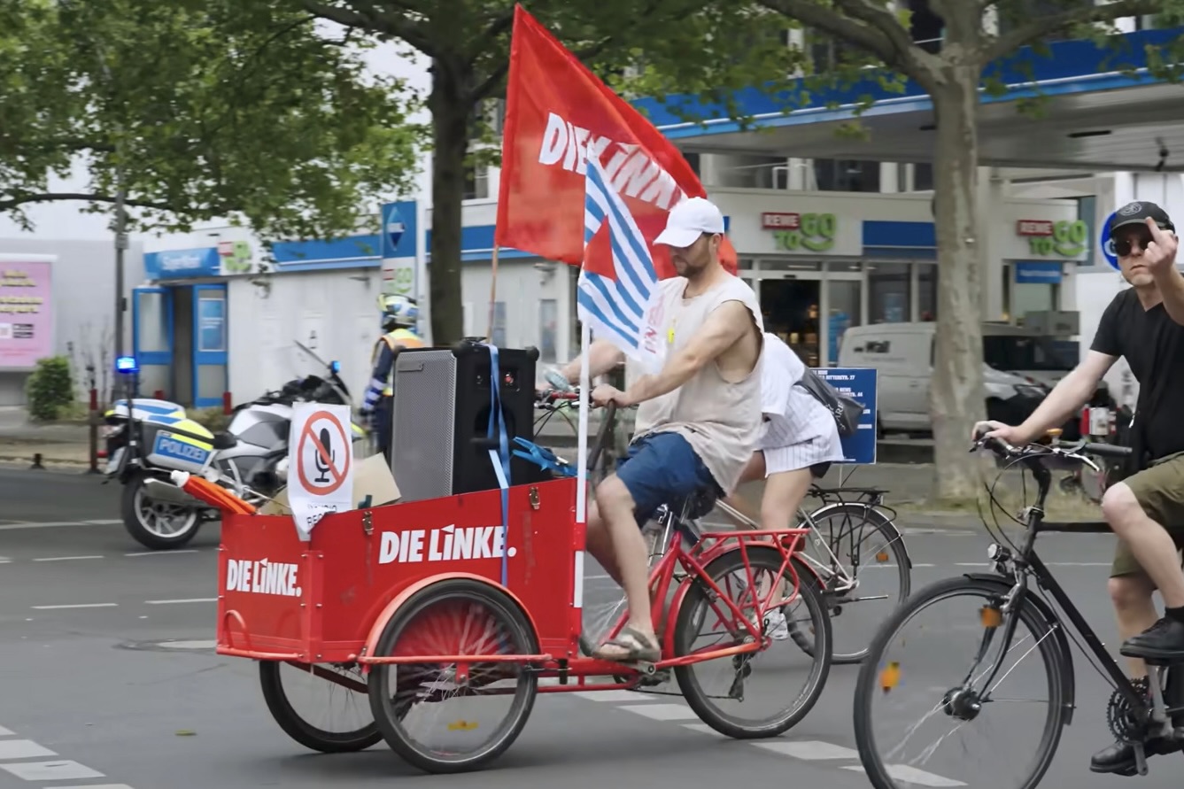 Berlin Antifa Protests Press Freedom at ‘Apollo Nö’ Rally