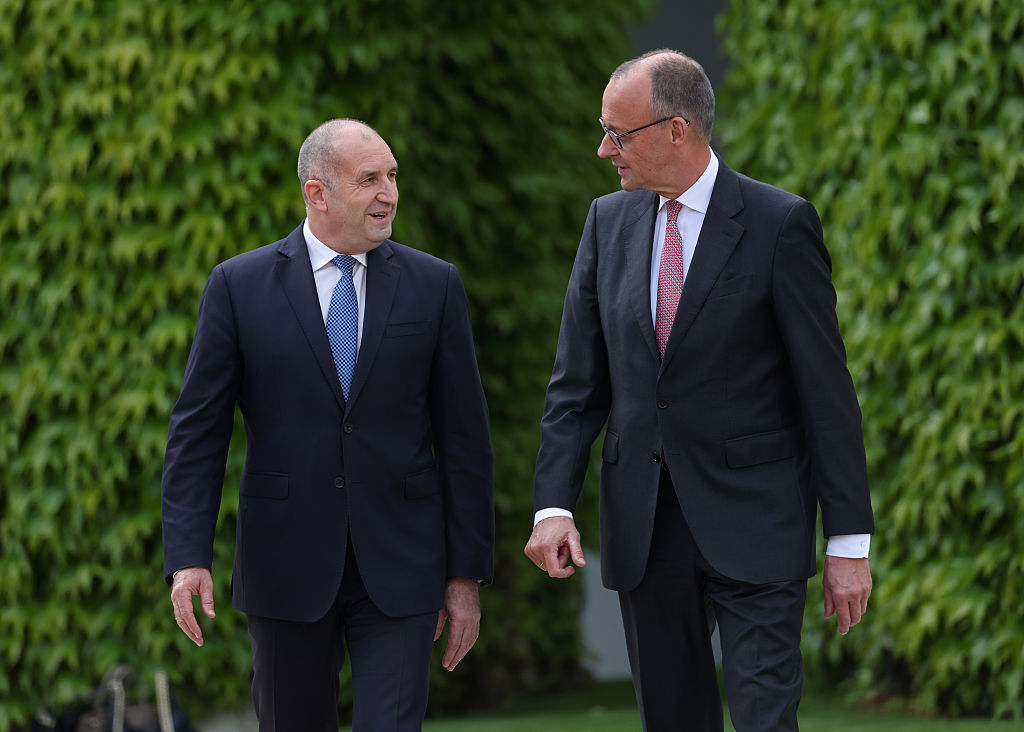 Bulgaria Faces EU Deficit Procedure After Euro Entry