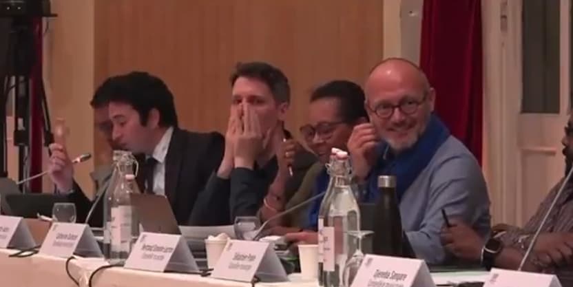 RN Councilman Recites Hail Mary to Denounce Communist Mayor’s Selective Secularism