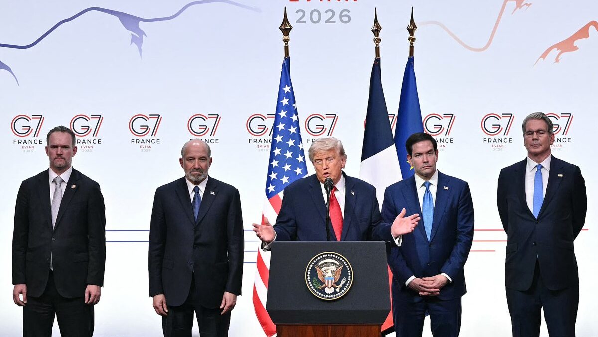 Trump Reverses Course on Ukraine and Backs G7 Line