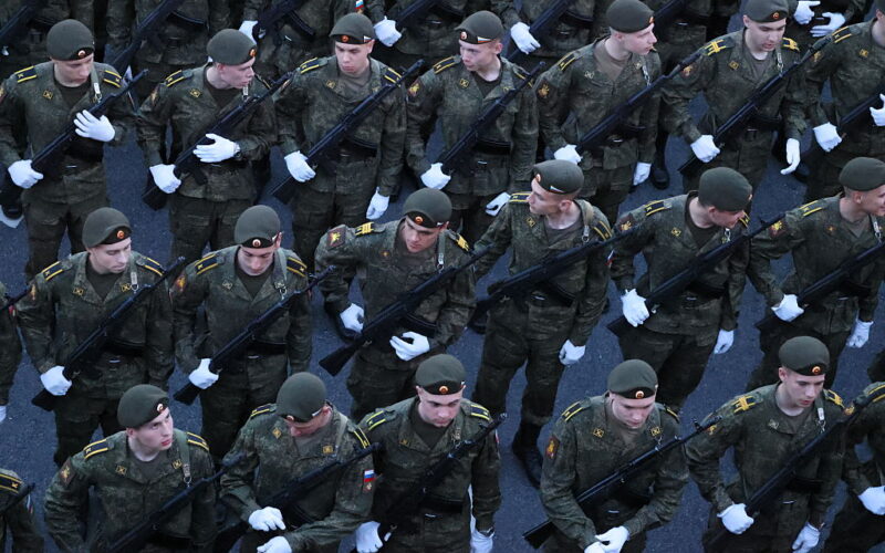 EU Moves to Bar Russian Veterans from Schengen Area