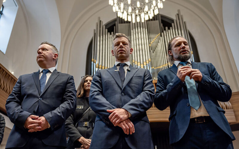 Hungary Vows to Reject EU Migration Pact Implementation