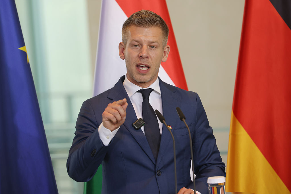 Péter Magyar Vows No Illegal Immigrants, Slams Hard-Right Snub