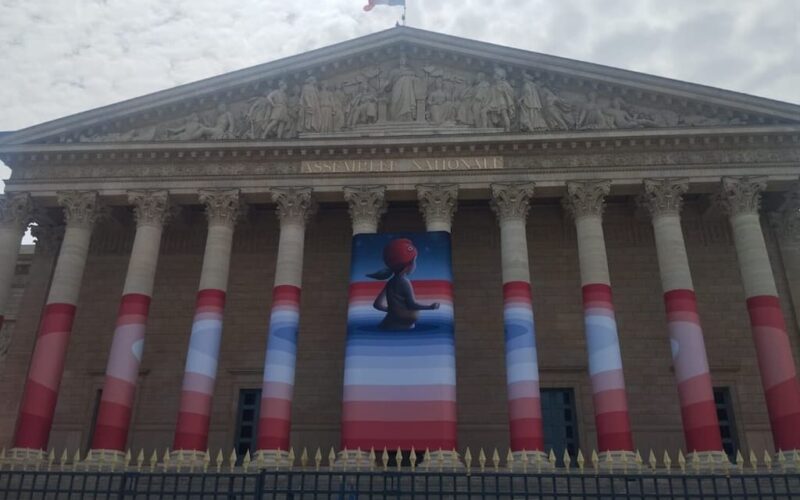 ‘Yet another eyesore’: Marianne rêve artwork sparks uproar