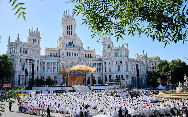 Pope Leo XIV Draws 1.2 Million to Madrid Mass