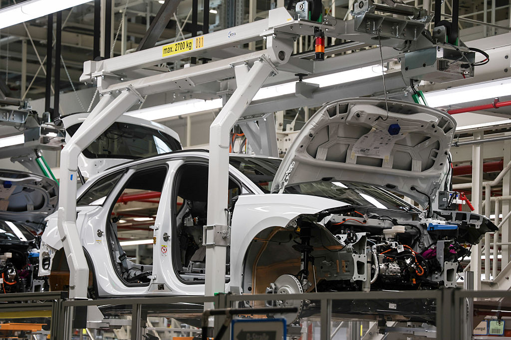 Nine EU Governments Resist Brussels Electric Fleet Mandate