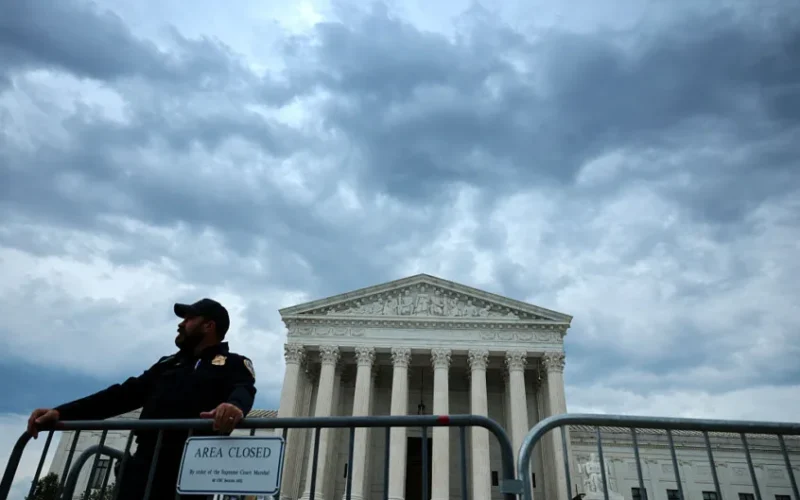 Spain Loses Supreme Court Bid to Dodge Green Energy Payouts