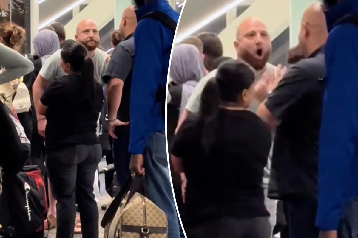 Dad Praised for Confronting Stranger Who Told Teens to Shut Up