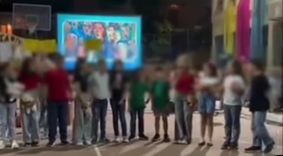 Elementary school kids made to chant “Free Palestine