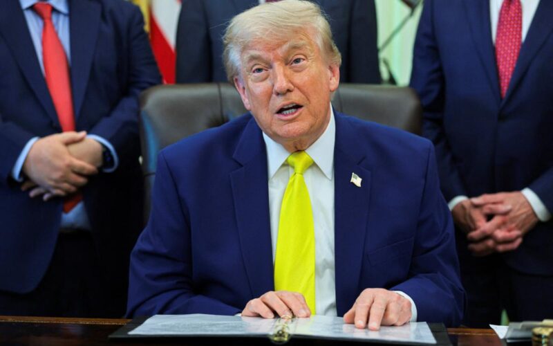 Trump Announces Iran Peace Deal Sunday, Says Tehran Drops Nuke Plans