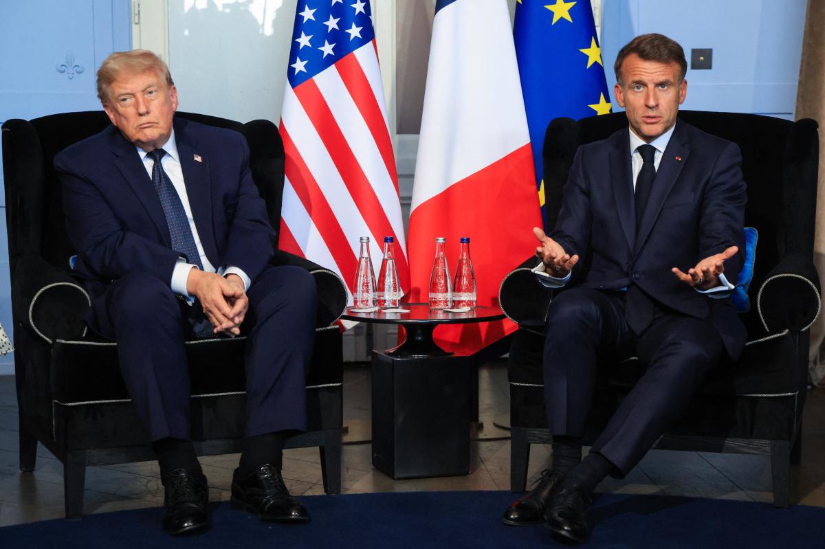Macron Offers Trump Help on Iran Deal With Hormuz Strait Condition