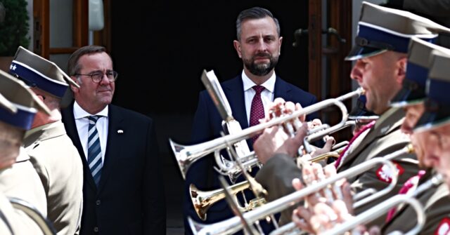 Poland and Germany Sign Major Defense Pact Amid Threats
