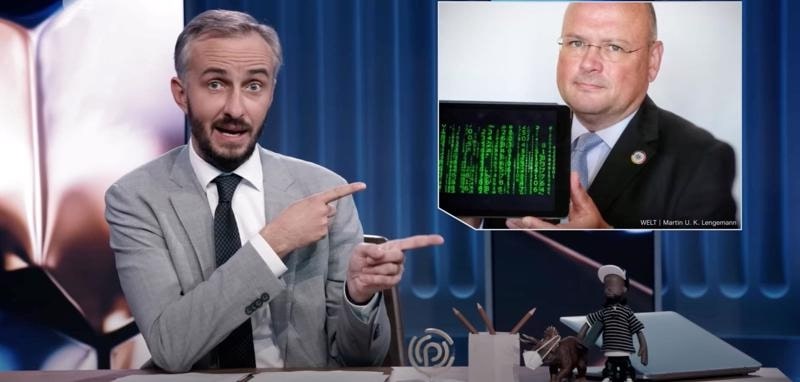 In der Sendung vom 7. Oktober 2022 dichtete Böhmermann Schönbohm eine Nähe zu russischen Geheimdiensten an.