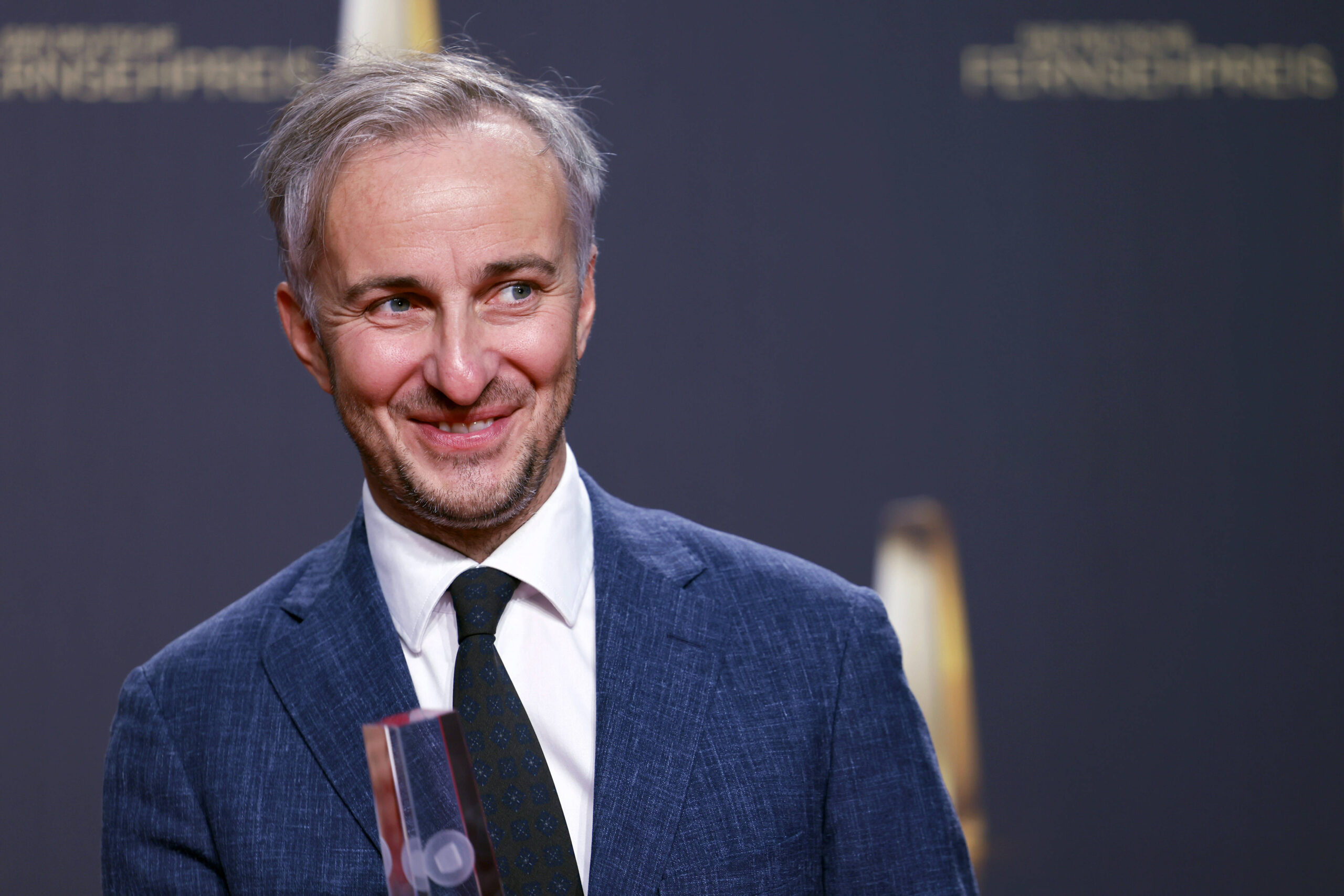 Nennt die Pläne des WDR „mega-schief“: ZDF-Clown Jan Böhmermann.