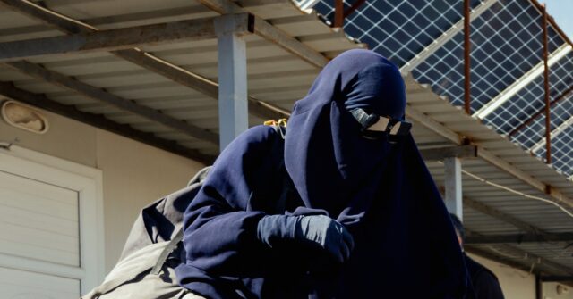 Australian ISIS Bride Renounces Islamic State in Court