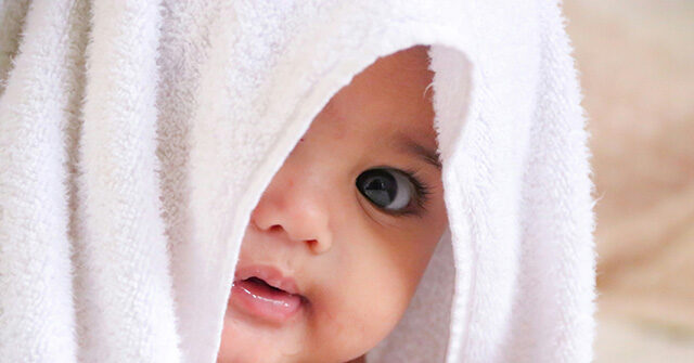 Couple in IVF Mix-Up Reaches Deal to Keep Baby with Bio Parents