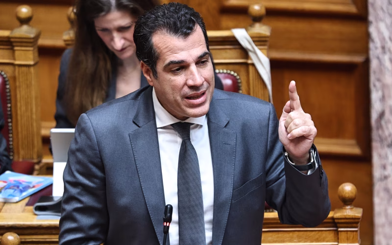 Plevris ultimatum to Cretans on illegal migrants: “Decide now