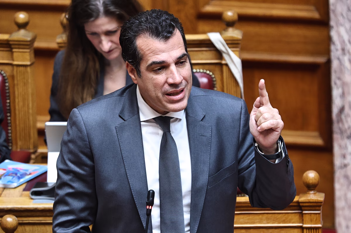 Plevris ultimatum to Cretans on illegal migrants: “Decide now