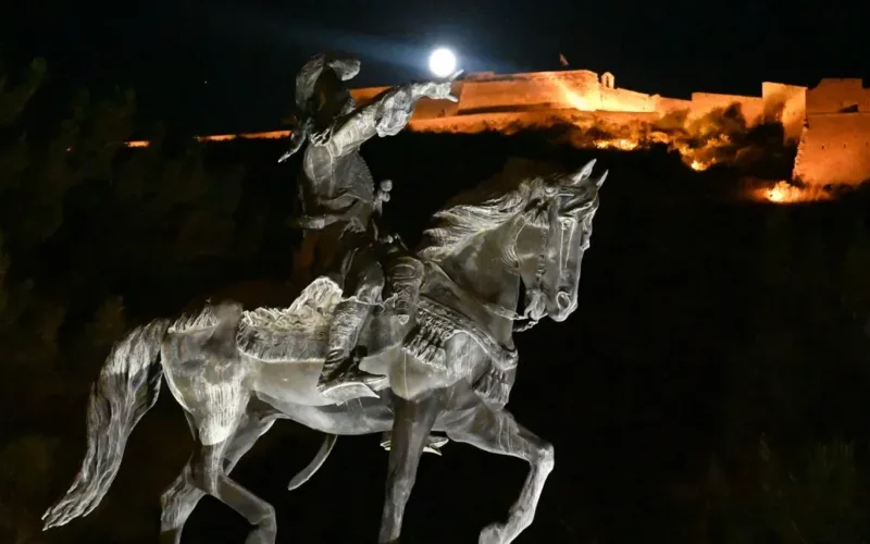 Rare Blue Moon Illuminates The Greek Skies With Breathtaking Imagery From Nafplio