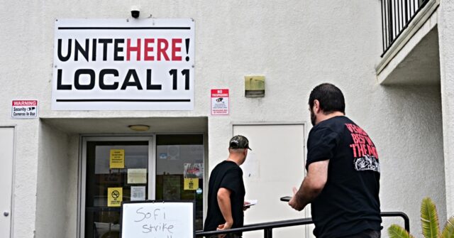 Striking Workers Demand ICE-Free Zone at L.A. World Cup Game