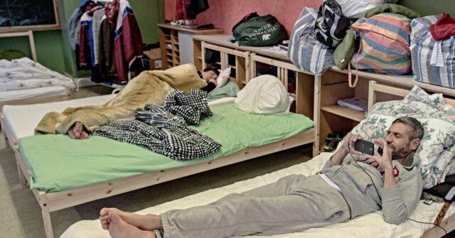 Sweden Passes ‘Good Behavior’ Law to Evict Misbehaving Migrants
