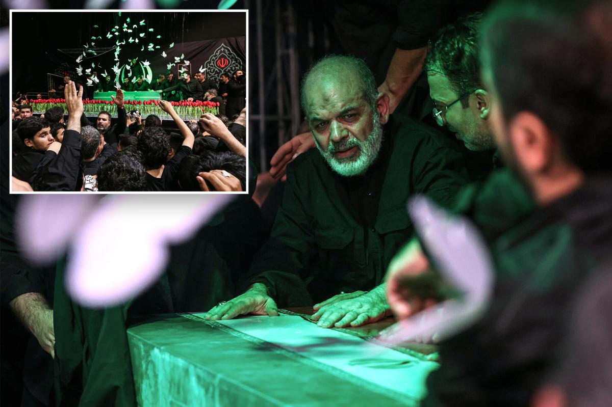 Powerful Iranian Gen. Ahmad Vahidi Emerges From Hiding Ahead of Funeral
