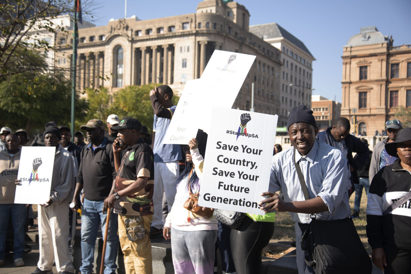 South Africa: Mood Turns Against Migrants Amid Violent Protests