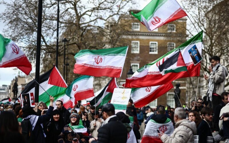 UK Lets Iranian-Linked Charity Sponsor Migrant Visas