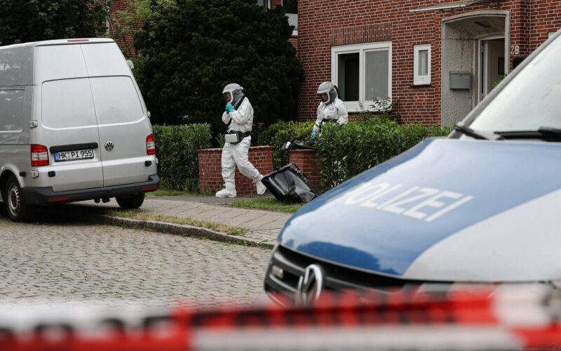 Gunman Accused of Killing Six at German Shelter Dies in Jail